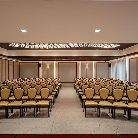 Copper Leaf Hotels, Тирунелвели Экстерьер фото